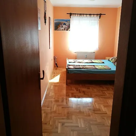 Helena * ノヴィ・サド